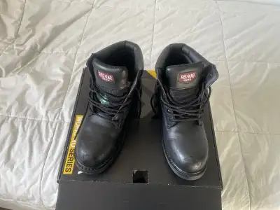New safety shoes - Steel toe & plate included US Size 11, View more
