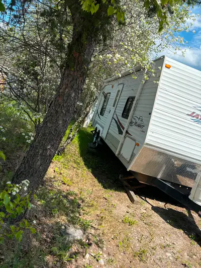 Good used Condition. Everything works. No hot water tank. No ac unit. Needs new roof vent covers. On...