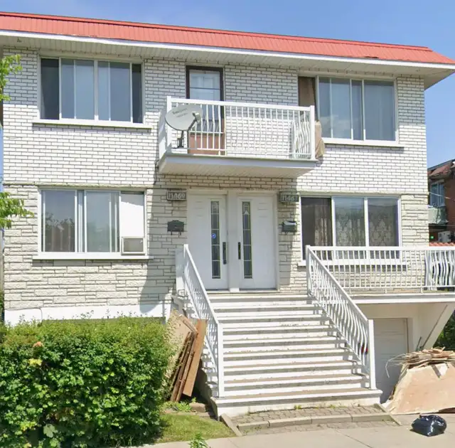 À louer - Duplex 5 ½ au rez-de-chaussée.