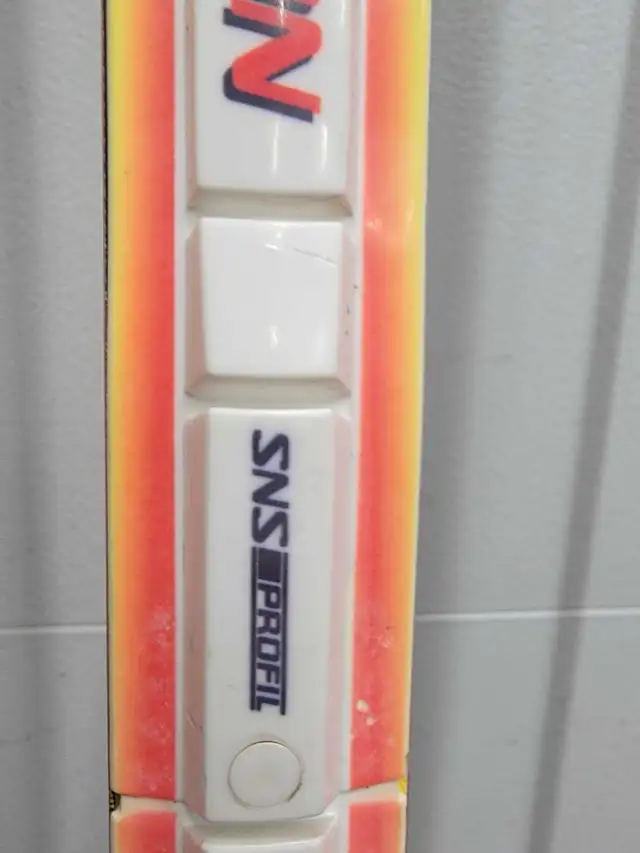 Rossignol cross country skis 203cm SNS binding + poles in Ski in Banff / Canmore - Image 6