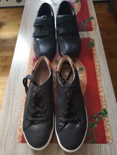 Two pair of ladies shoes, sz 9.5 quality brands, Propet & Naturalizer, never worn outside, $25 ea.