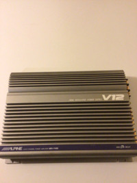 Alpine MRV-F400 Amplifier