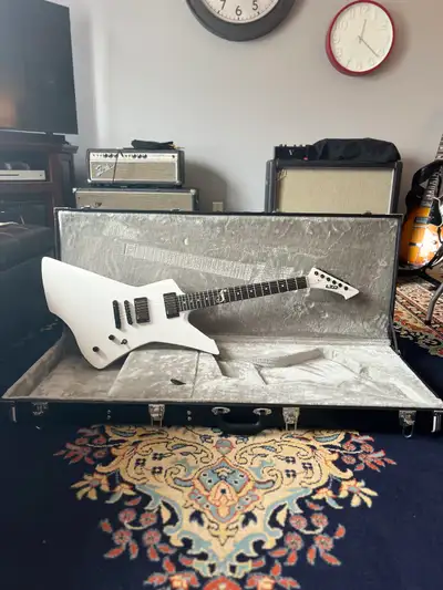 ESP LTD James Hetfield Signature Snakebyte W/OHSC - Snow White, View more