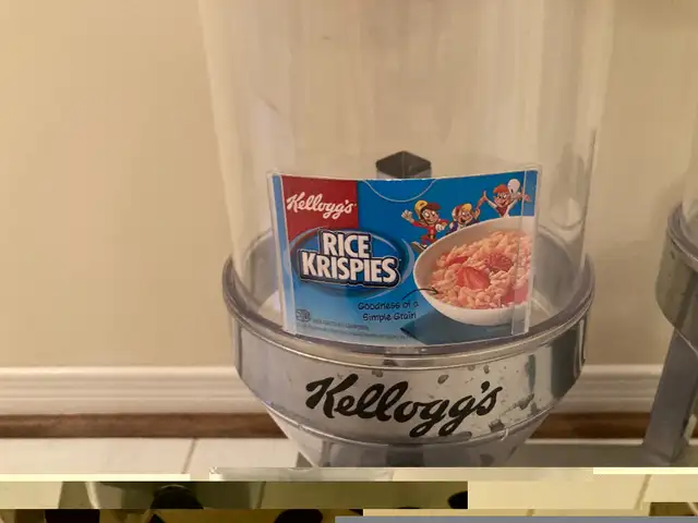 Kellogg's Industrial Cereal Dispenser in Other Business & Industrial in Mississauga / Peel Region - Image 7