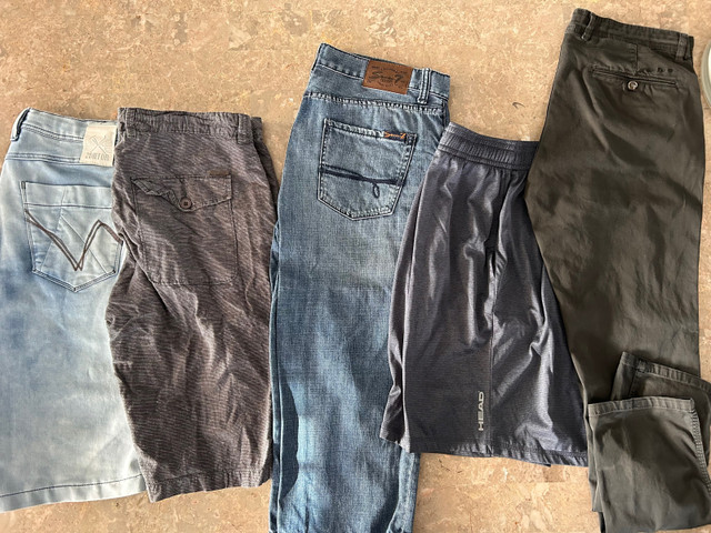 Lot de 5 shorts/pantalons pour homme dans Hommes  à Longueuil/Rive Sud