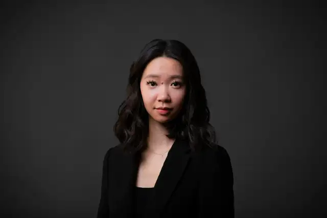 Professional Headshots YYC–LinkedIn,Business,Real Estate&More63234961697537121