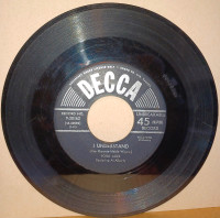 Four Aces #9-28162 - 1952 - CDN Decca (VG) - I'M YOURS & I UNDER