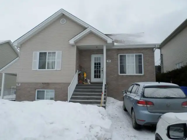 Sous-sol Grand 4 1/2