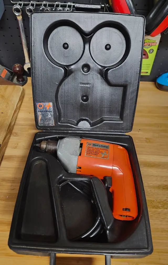 drill Black and Decker électrique in Power Tools in Edmundston - Image 2