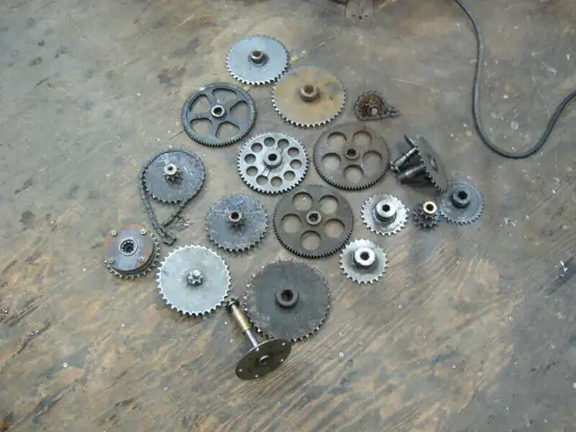 Beaucoups de pièces de souffleuse in Snowblowers in Québec City - Image 3