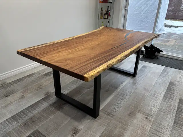 New Imported Wooden Table64739290390146123