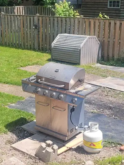 Free BBQ (scrap?), View more