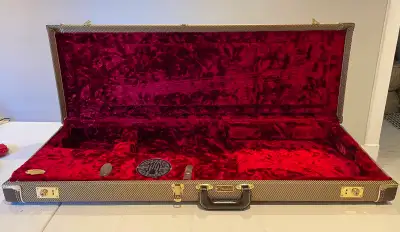 Fender Select Deluxe Tweed G&G Case, View more