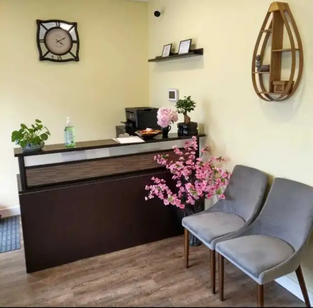 Strathcona Spa & Foot Massage in Massage Services in Edmonton - Image 4