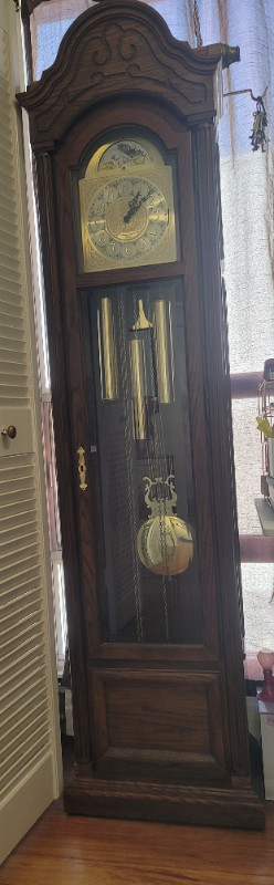 Grandfather clock in Arts & Collectibles in Hamilton