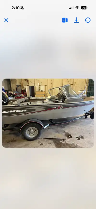 2006 tracker v17 2007 merc optimax 115 Less then 100 hrs on motor all original 4 matching tracker se...