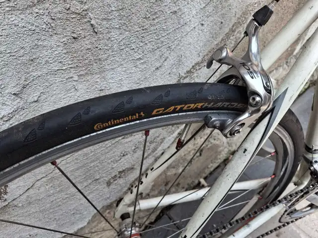 Custom Jamis Ventura Comp in Road in Kingston - Image 6