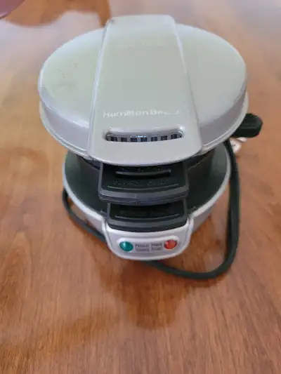 sandwich maker (hamilton beach), View more