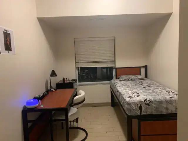 ROOM FOR RENT (SPRING SUBLET) ALL GIRLS - WATERLOO Private Room in Room Rentals & Roommates in Kitchener / Waterloo - Image 2