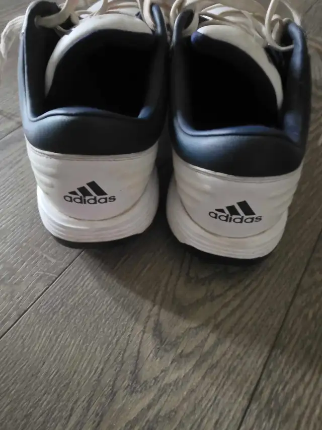 Adidas Bounce Golf Shoes in Golf in Edmonton - Image 4