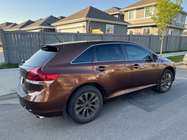 NEAT 2013 TOYOTA VENZA in Cars & Trucks in Edmonton - Image 4