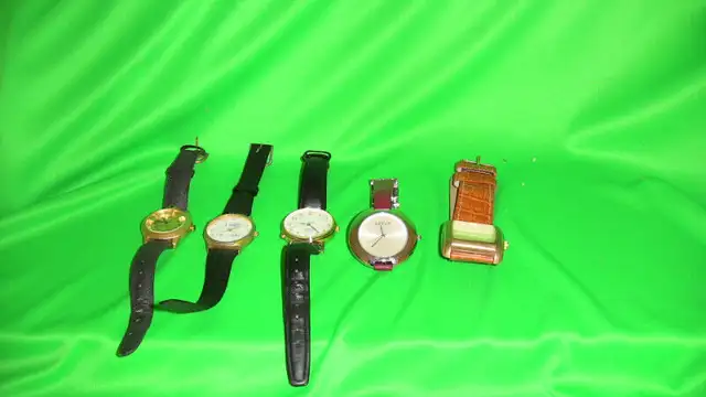 6 men's watches in Jewellery & Watches in London - Image 2