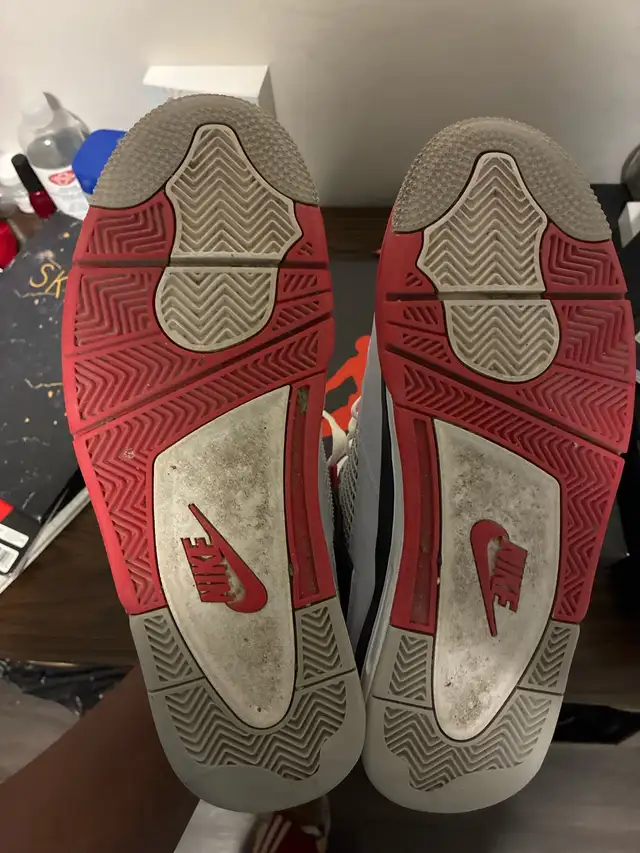 Jordan 4 fire red (2020) release in Men's Shoes in City of Toronto - Image 7