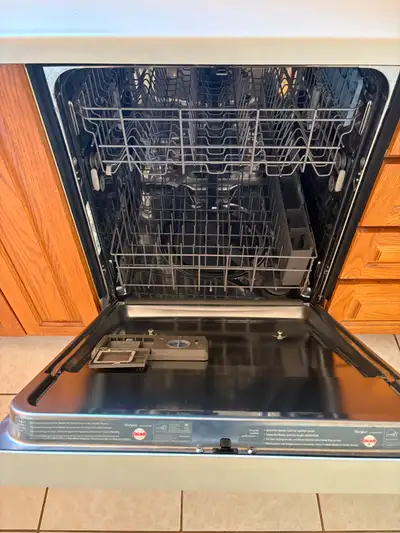 Bundle of working home appliance (fridge, stove, washer, dryer), View more