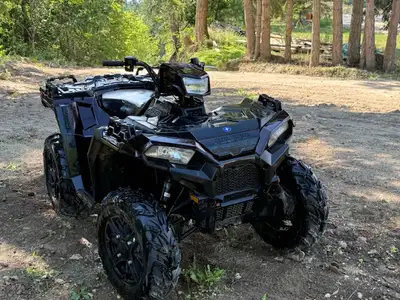 BRAND NEW- I bought this from the dealership last year and have ridden it once. it has less than 10...