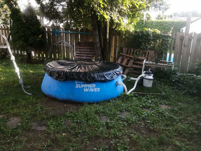 Piscine gonflable 8' avec filtreur dans Spas et piscines  à Ville de Québec - Image 3