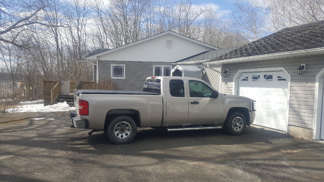 Trade/swap my Chevy truck for a small/mid size car in Cars & Trucks in Fredericton - Image 2