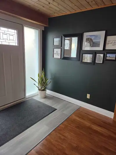 ALL inclusive, fully furnished (optional) 3 bedroom, 2 bathroom house. Country living just minutes a...