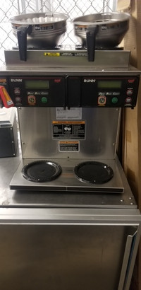 TWIN  BUNN COFFEE BREWER MACHINE - AXIOM