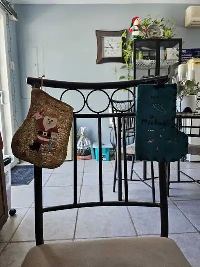 2 petits bas de Noël , View more