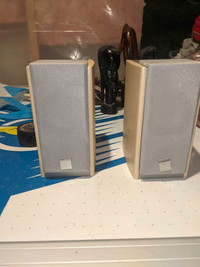 JVC bookshelf speakers 20W ×2