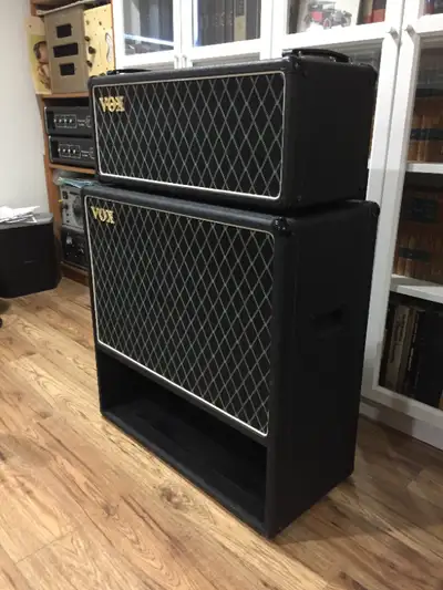 1982 Vox V125 Lead Amplifier Head with VR212 Speaker Cabinet, View more