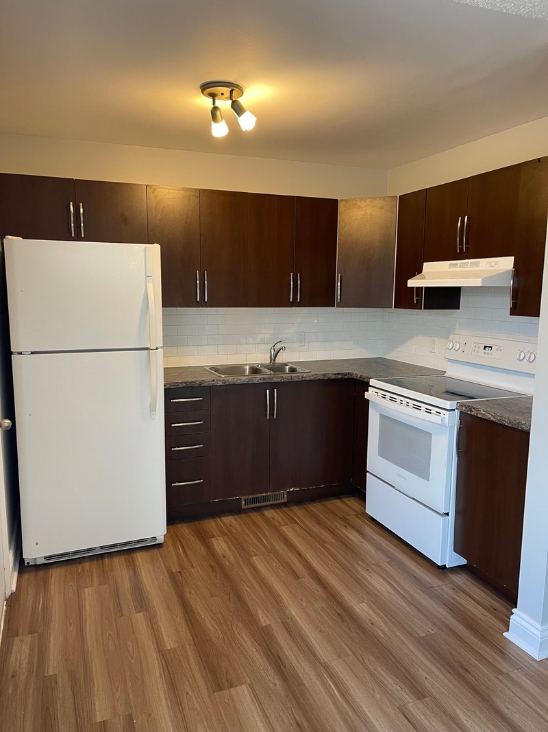 2 Bed Townhouse for rent Long Term Rentals Petawawa Kijiji