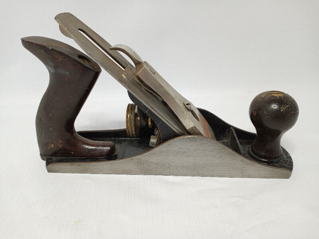 Vintage Stanley Bailey No. 4 Corrugated Wood Plane in Other in Kitchener / Waterloo - Image 4