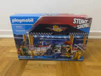 Playmobile stunt show toy