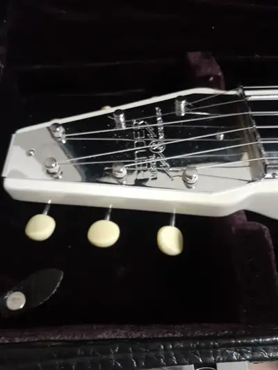 Fender 6 string lap steel guitar model #FS52 s/n 205275. Nicely padded hard case. New strings. Beaut...