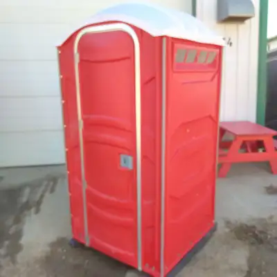 Portable toilet - Porta potty Brand new Armal Wave portable toilets. Made with high density polyethy...