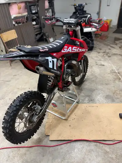 2022 gasgas 85 runs great needs 1 things rear suspension rebuild front and rear sprockets are on the...
