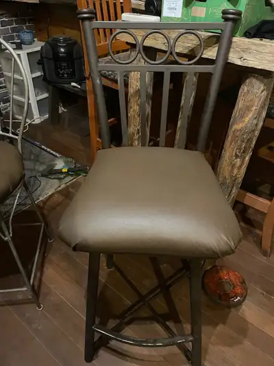 Swivelling bar chair, View more