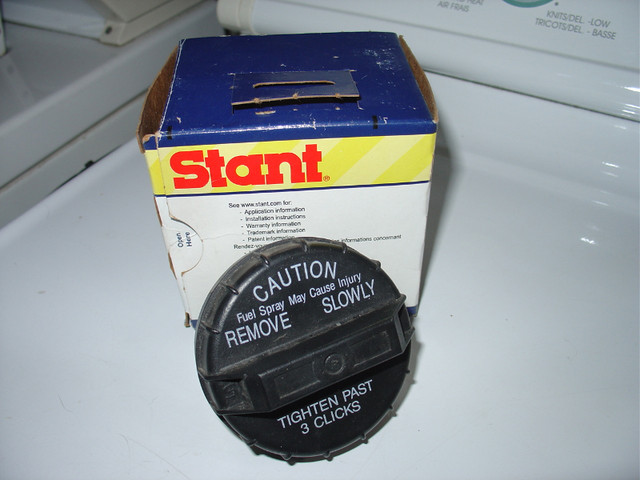 Saturn Ion in Cars & Trucks in Kitchener / Waterloo - Image 2