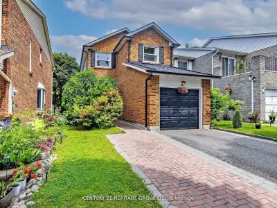 Welcome to this bright, beautifully maintained 4-bedroom detached home, ideally situated on a quiet,...