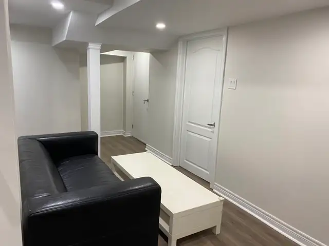 Nice house 1 bedroom For Rent @ Richmond Hill