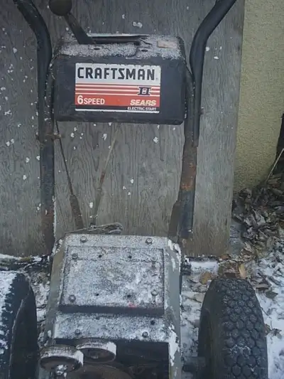 Pieces de souffleuse a neige -  Parts for snowblower, View more