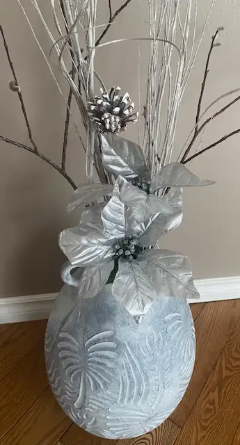 NEW decorative ceramic gray floor vase 17 inches tall in Home Décor & Accents in Edmonton - Image 6
