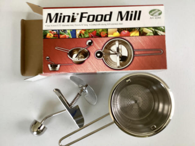 Inox Time Mini Food Mill - New in Box dans Vaisselle et articles de cuisine  à Ouest de l’Île - Image 4