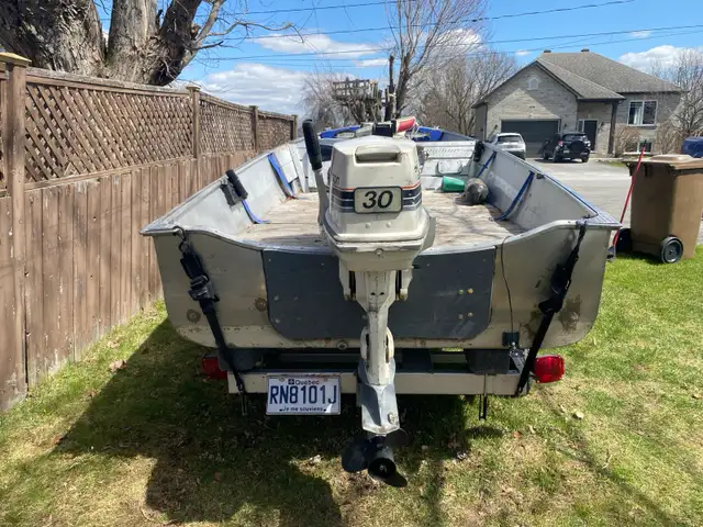 bateau de pêche 16’ in Powerboats & Motorboats in Saint-Jean-sur-Richelieu - Image 3